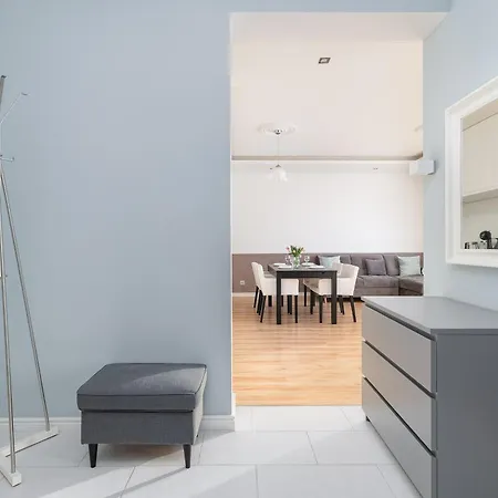 Apartman Dunska Chic By Bookinghost